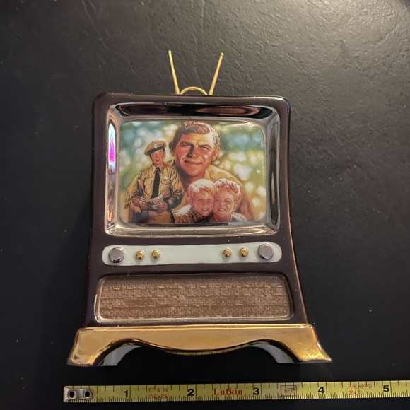 The Andy Griffith Show TV Tunes Music Box Collection By Drew Struzan - Picture 2 of 9